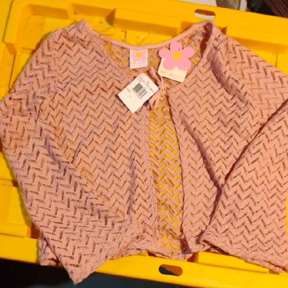 NWT belle Dujour Top